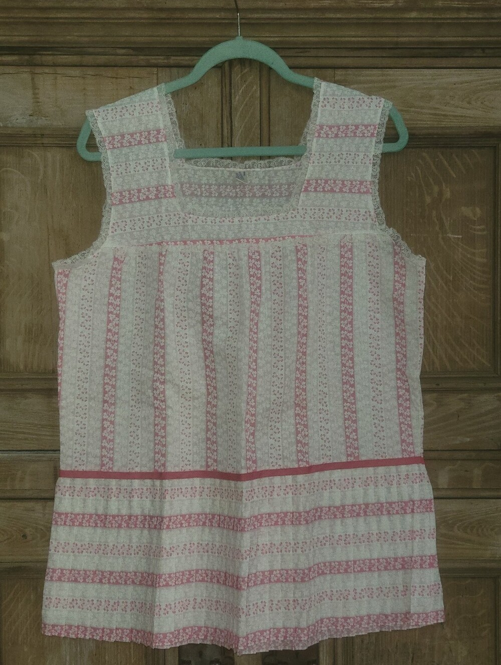 Vintage 60s Mary Barron Pink Lace Camisole Top